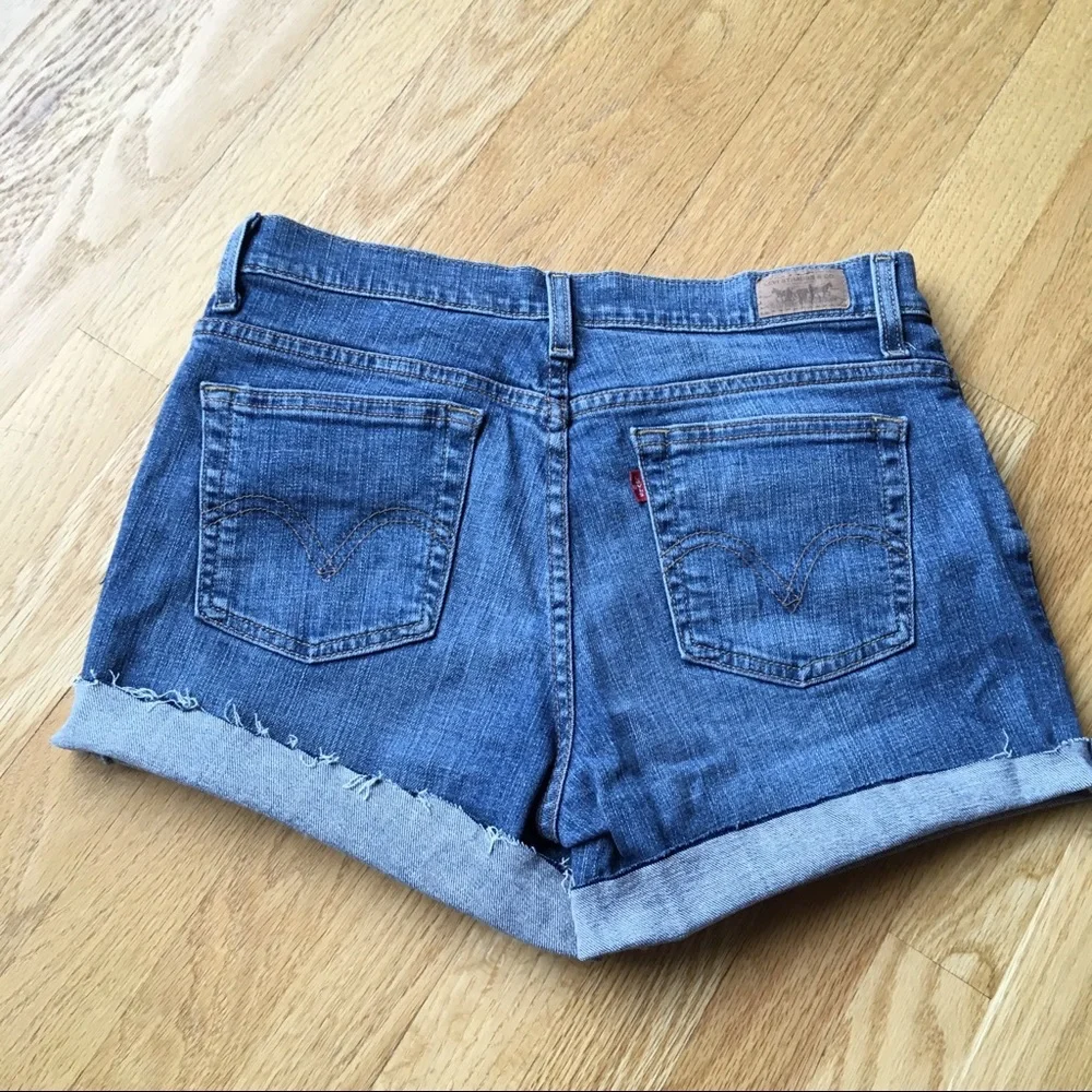Classic Levi’s Cutoff Denim Shorts